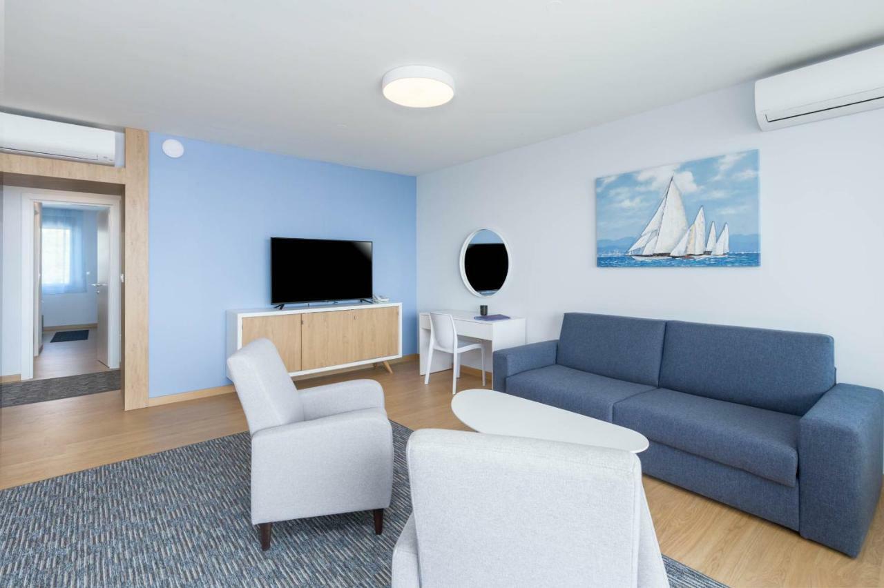 Abalone Apartments ドラマリ エクステリア 写真
